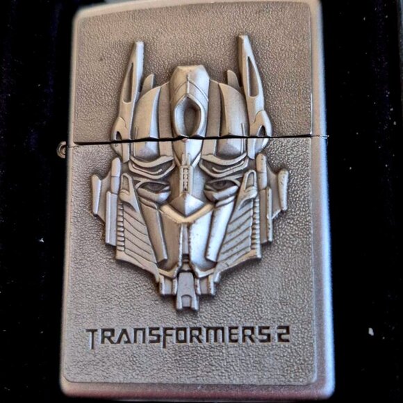 Cool 2005 Transformers 2 Emblem Zippo Lighter